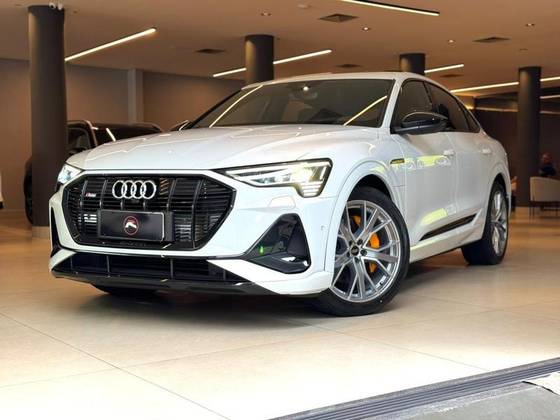 AUDI E-TRON ELÉTRICO SPORTBACK PERFORMANCE QUATTRO